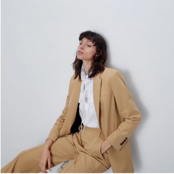 Zara Oversized Blazer - Picture 6 of 16